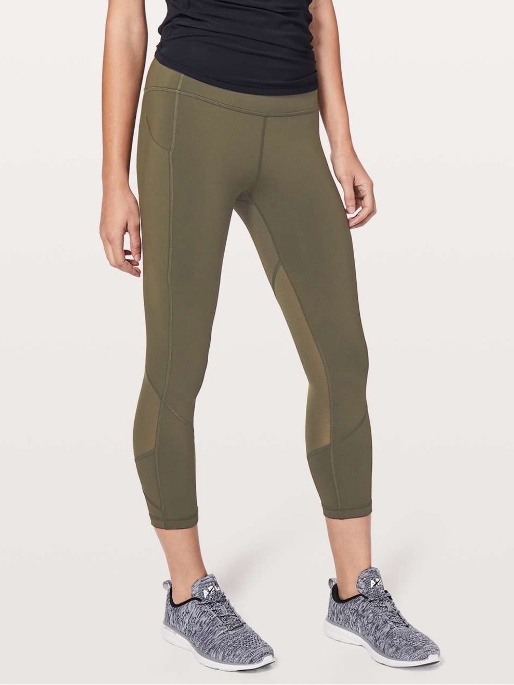 Lululemon women’s pace rival crop leggings olive green size 8